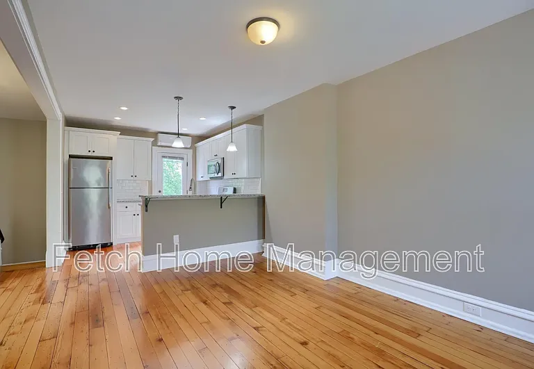 28 E Vine St #2 — Photo 6