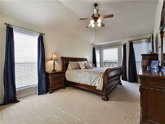 5th image of 2548 Salorn Way