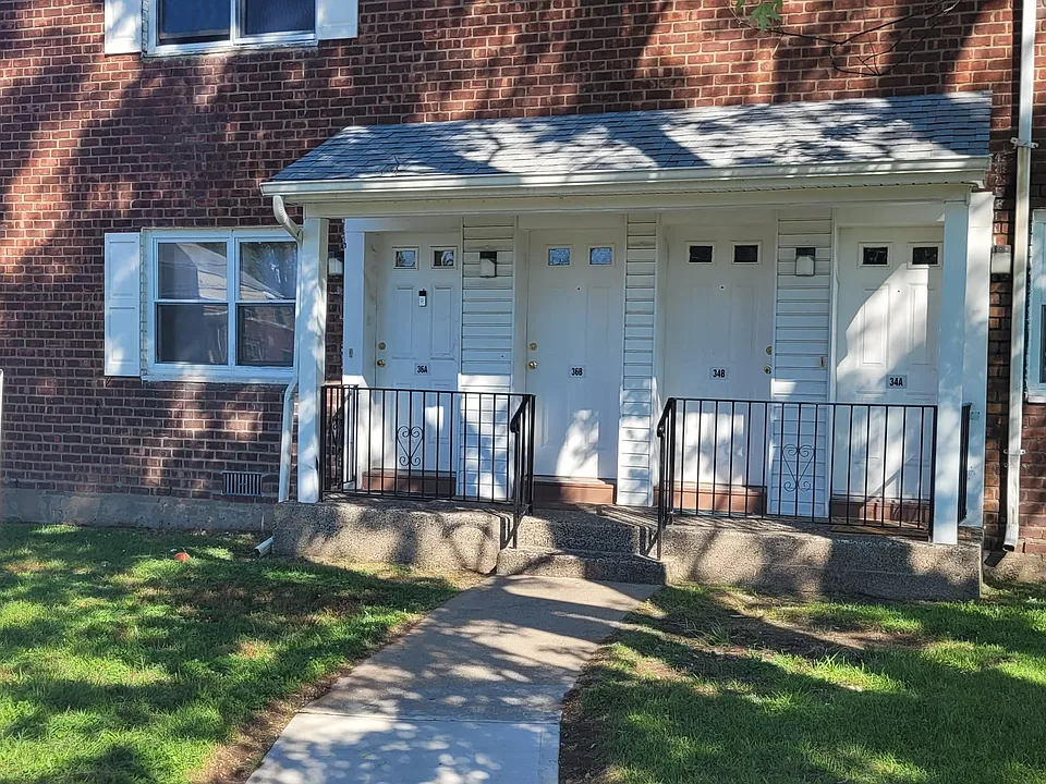 121B 16th Ave #A