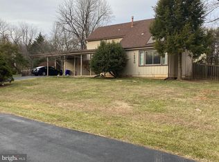 14820 Fireside Dr, Silver Spring, MD 20905