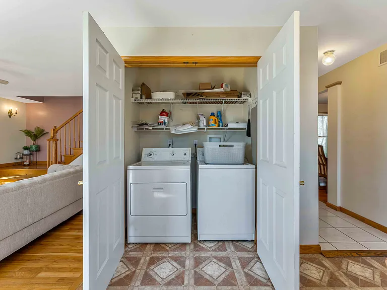 117 Water Tower Cir — Photo 7