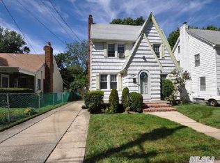 2146 Walnut St, Baldwin, NY 11510