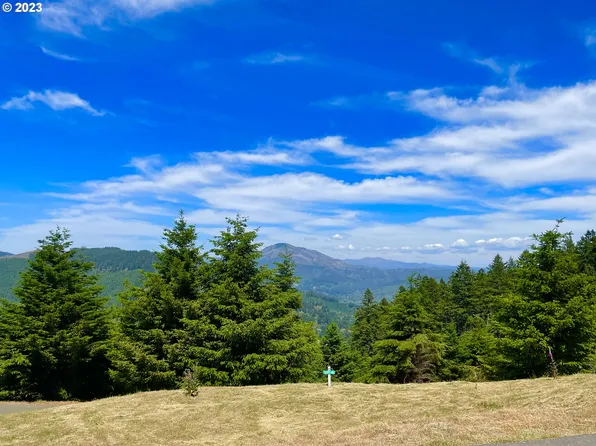 Crown Terrace Rd #18, Brookings, OR 97415