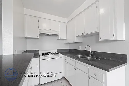 13916 Cerise Ave. Photo 1