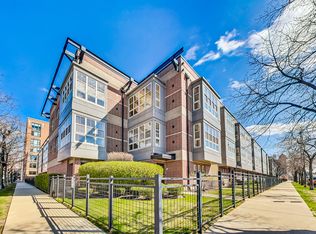 45 E 23rd St, Chicago, IL