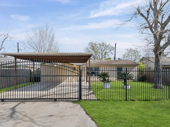 5231 Lyndhurst Dr, Houston, TX 77033