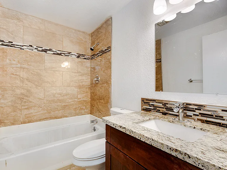 2311 O St NE — Photo 3