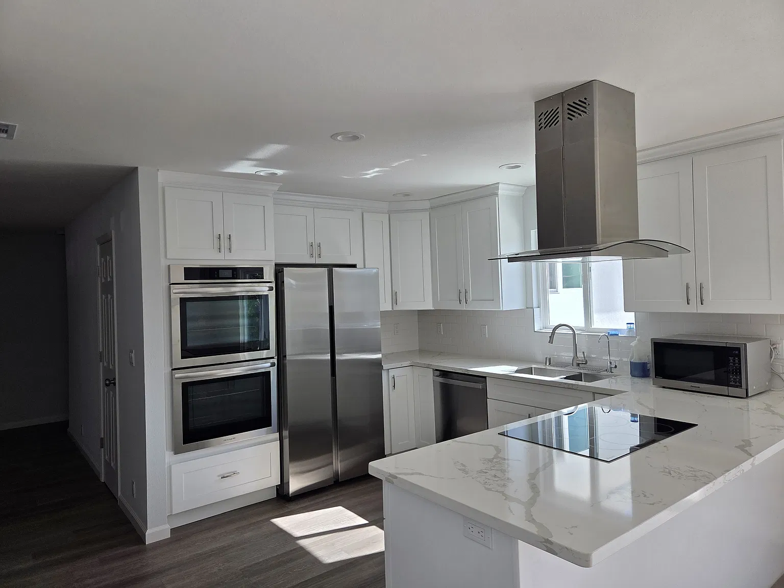 4 bed, 1569 sqft, $4,900 — Photo 2