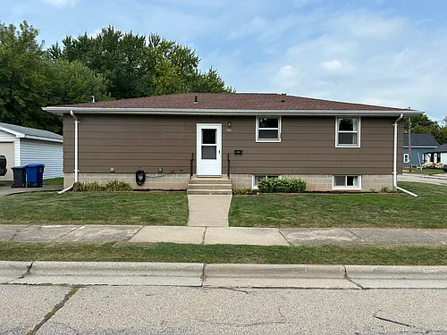 732 Bluff Ave Photo 1