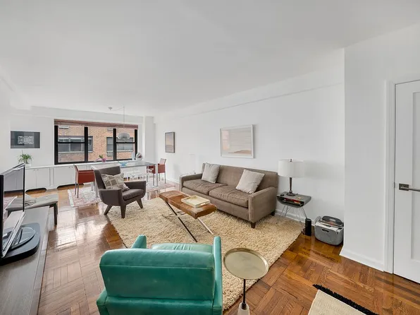 2 Tudor City Pl APT 9DS, New York, NY 10017