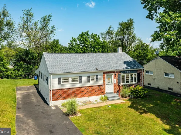 1208 Monroe Ave, Phoenixville, PA 19460