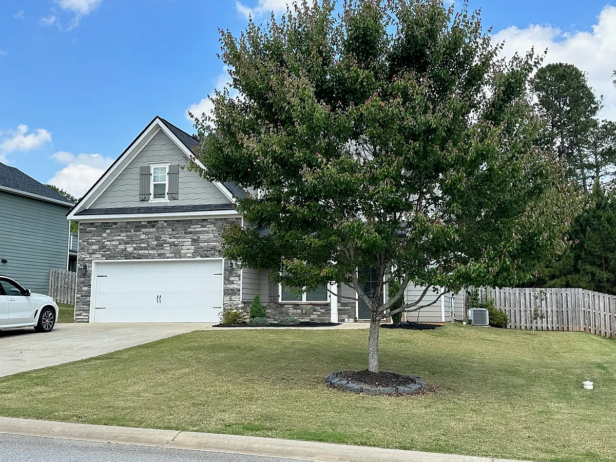 Building Photo - 769 Houston Lake Dr