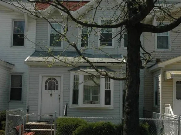 10718 110th St, South Richmond Hill, NY 11419