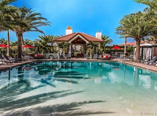 17069 SW 93rd St, Palmetto Bay, FL 33196