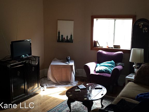 4th image of 2623 N Maryland Ave #9803880