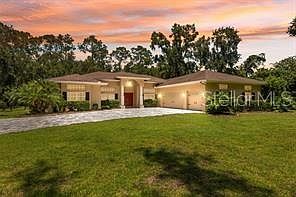1st image of 27641 Lincoln Pl