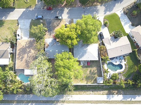 Aerial view w Pinellas Trail