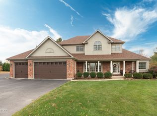6232 S Woods Ct, Yorkville, IL 60560