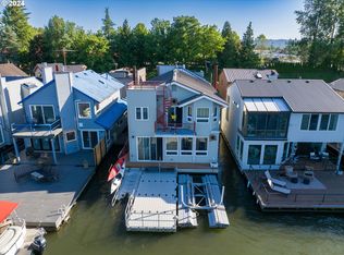 3939 N Marine Dr SLIP 10, Portland, OR 97217