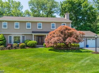 19 Varick St, Wayne, NJ 07470