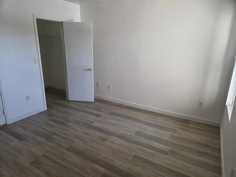6650 W Warm Springs Rd #2075 — Photo 16