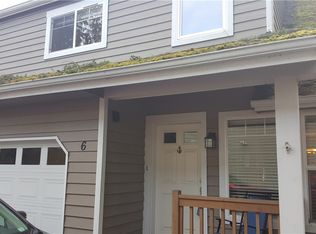 8044 212th St SW APT 6, Edmonds, WA 98026