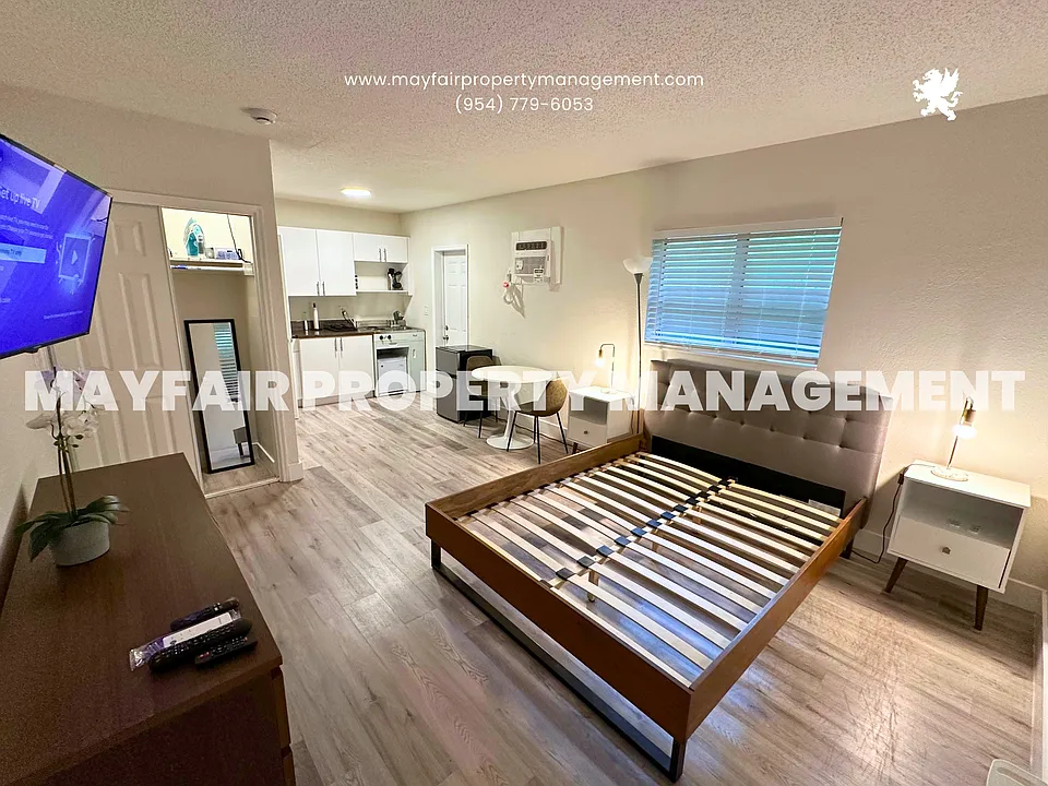 421 Sunset Dr #5
