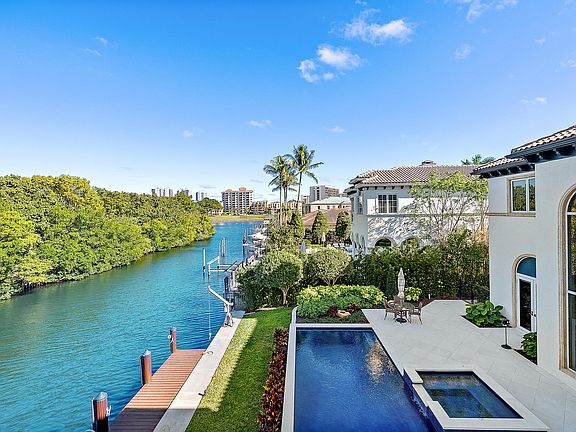 2nd image of 849 Harbour Isle Place