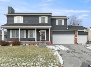 6550 Blackstone Rd, Lincoln, NE 68526