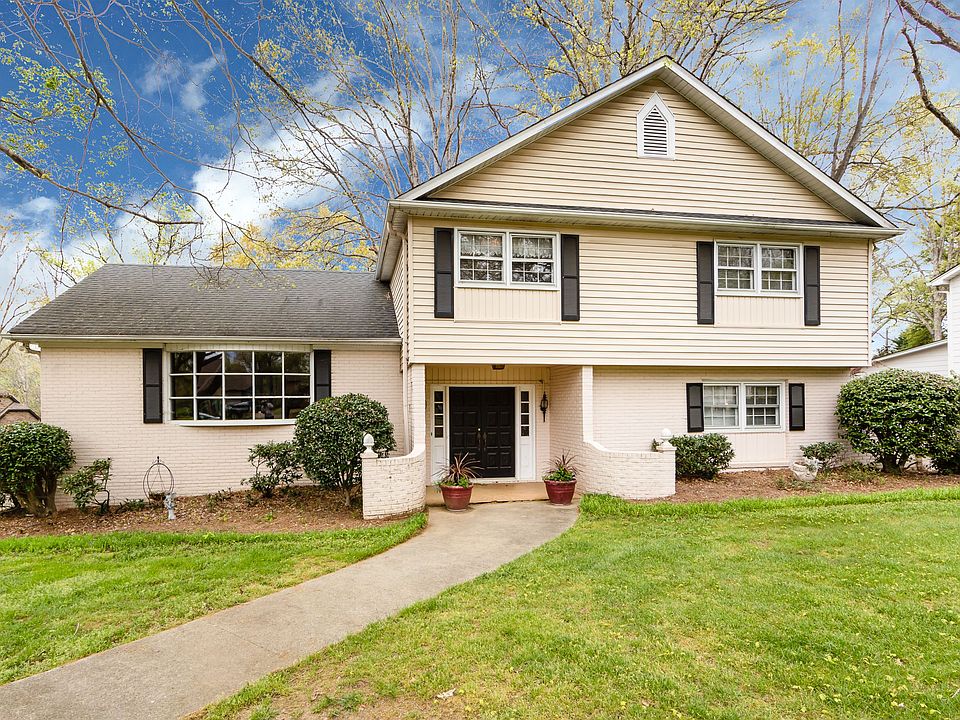 1st image of 5620 Merry Mount Dr