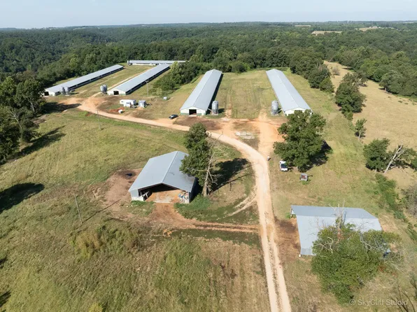 23992 Fr 1085, Seligman, MO 65745