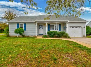 300 Champlain Dr, Villas, NJ 08251