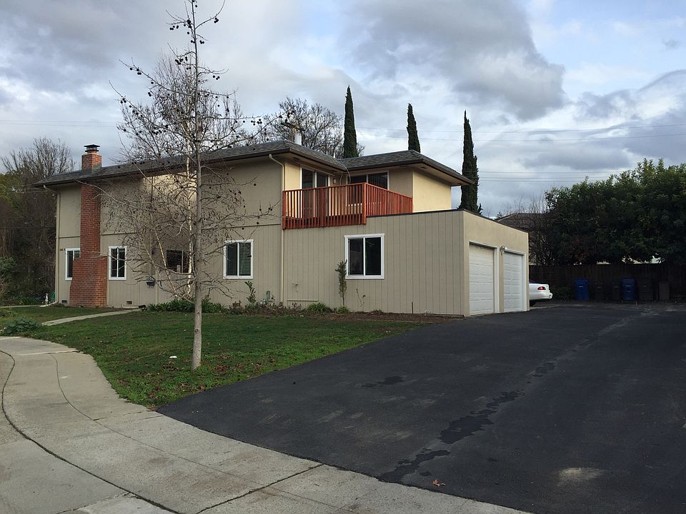 1st image of 160 Belwood Ct