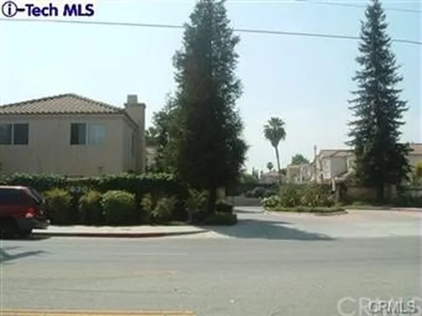 14300 Terra Bella St Unit 82, Panorama City, CA 91402