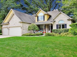 26626 S Overland Dr, Channahon, IL 60410