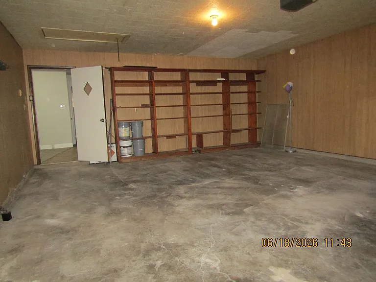 1202 NW Lake Ave — Photo 35