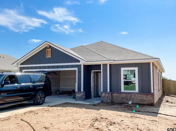 925 Martin St, Chandler, TX 75758