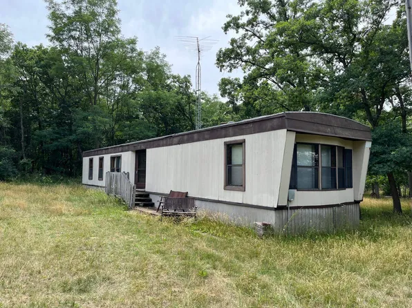 2935 6th Ave, Grand Marsh, WI 53936