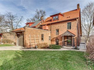 7549 Graymore Rd, Pittsburgh, PA 15221