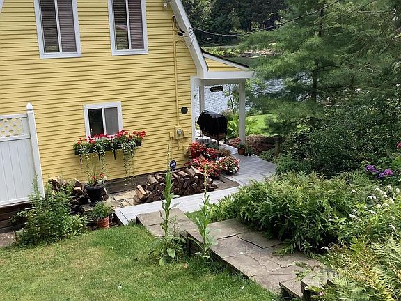 5th image of 169 Lower Woodside Dr