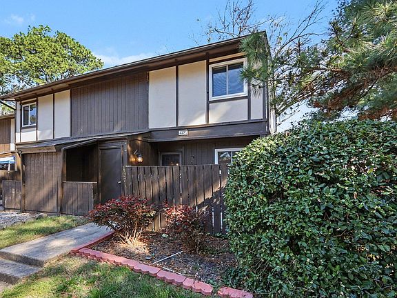 2nd image of 4271 Lake Ridge Dr