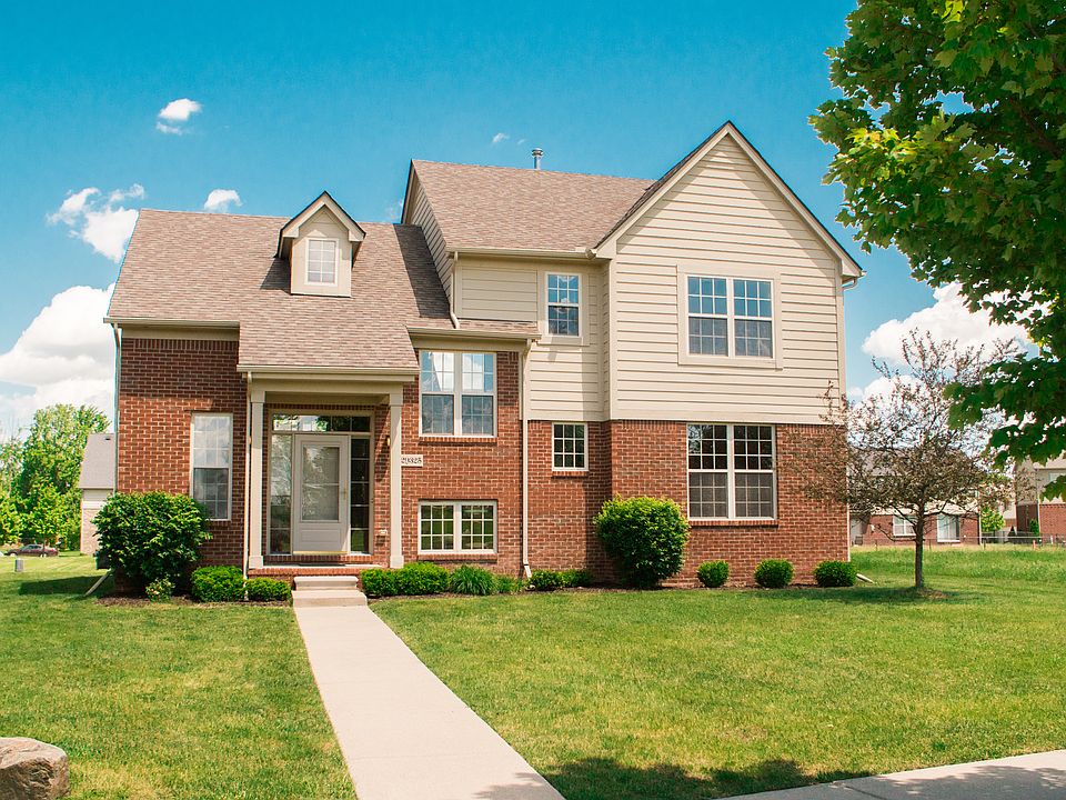 1st image of 29325 Harrison Cir