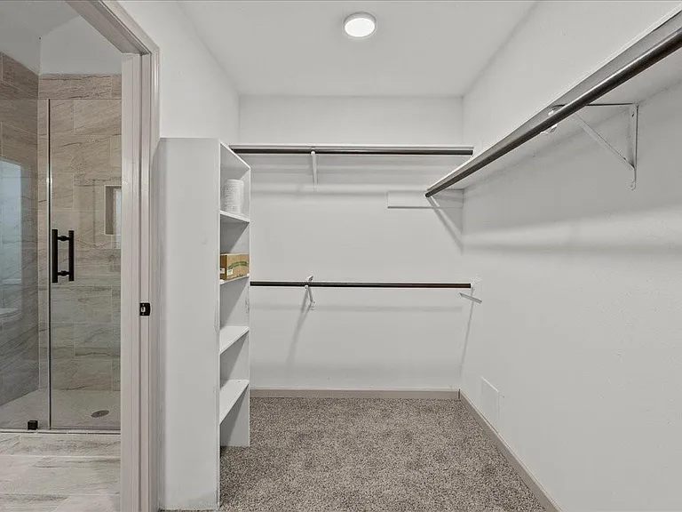 10912 Dogwood Dr — Photo 16
