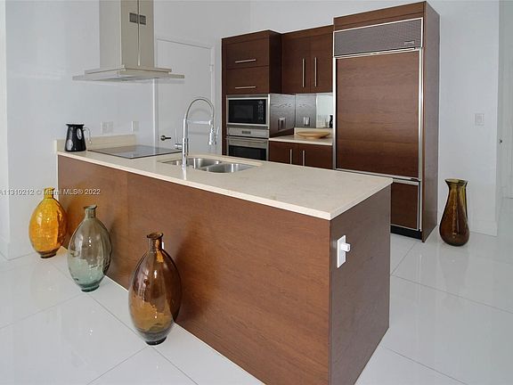 5th image of 495 Brickell Ave APT 1411