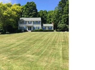 431 Surrey Dr, Cortland, NY 13045