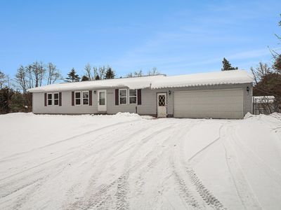 12662 120th Ave, Grand Haven, MI, 49417
