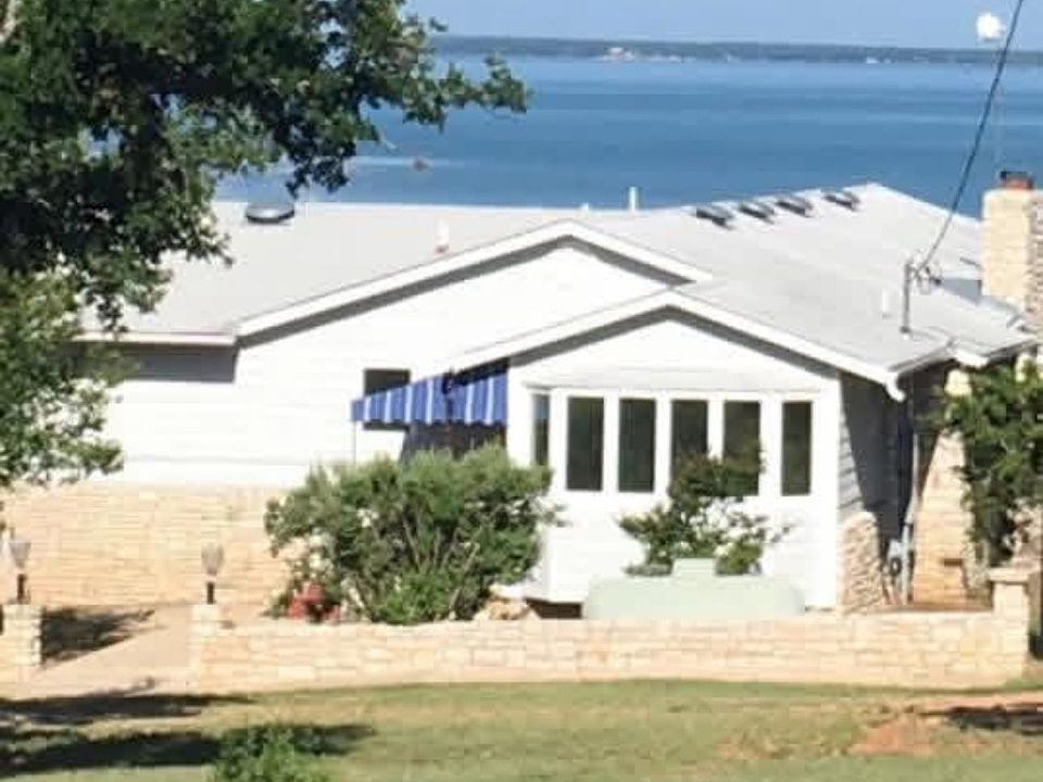 1st image of 138 Suzann Lane