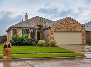 1619 Secretariat Ln, Irving, TX 75060