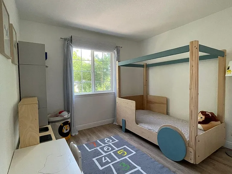 1813 Angelo Ct — Photo 11