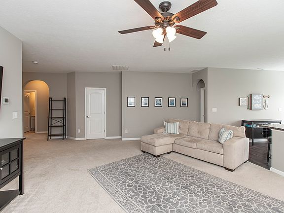 5th image of 4093 Gordman Dr